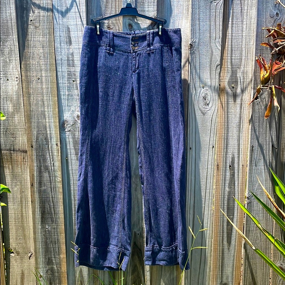 Free People Blue Flare Wide Leg Railway  striped Cotton pants  size 8 VGUC